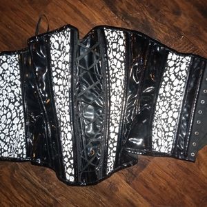 Burlesk girdle